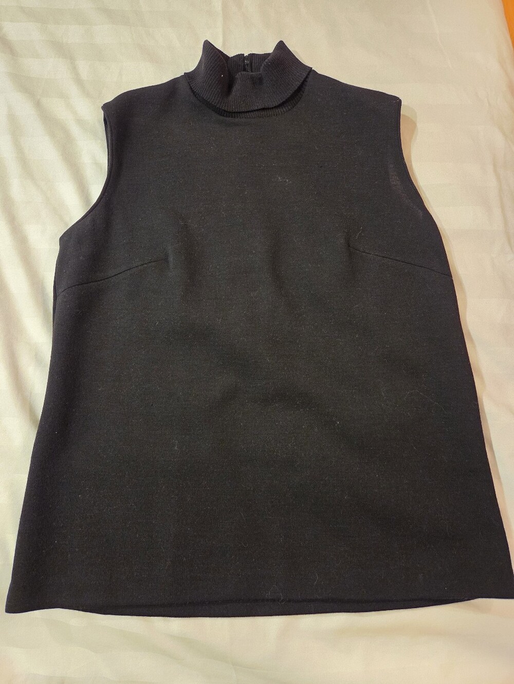 Vintage 60s 70s Era Act III Black Sleeveless Mock Neck Knit Mod Shell Top M